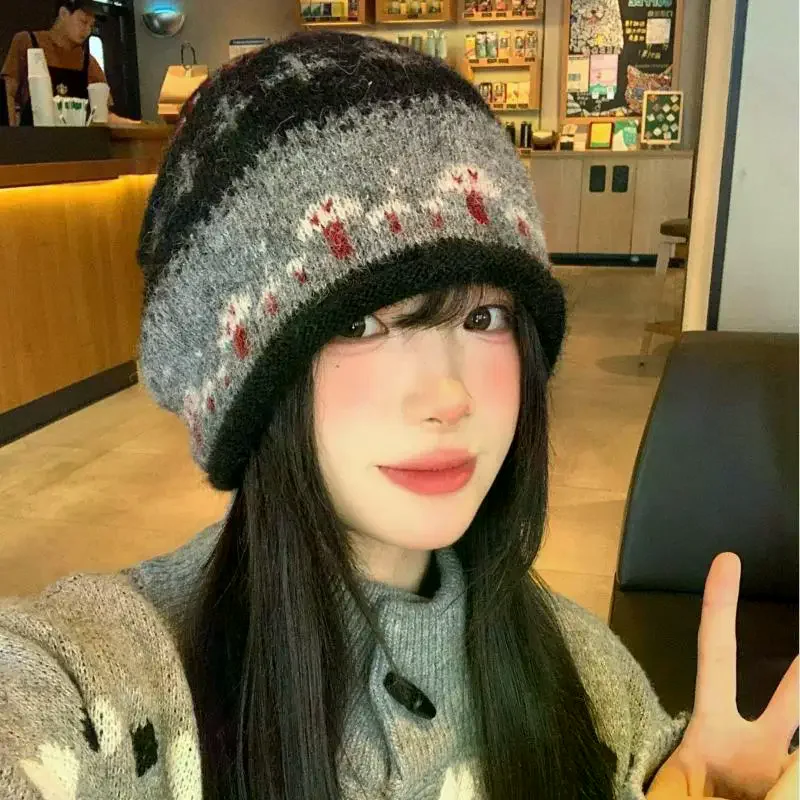 Вязаная шапка в стиле ретро для женщин, зимняя шапка с защитой от холода, чтобы сохранить тепло, защита ушей, свободная шапка-бини