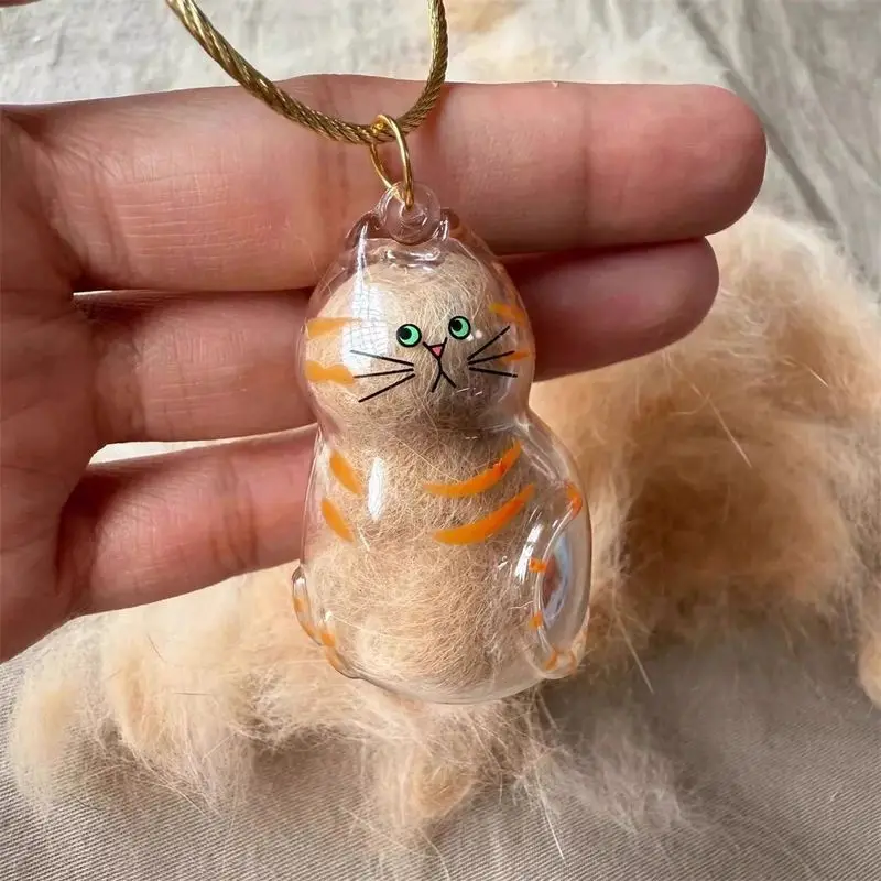 

Transparent Cat Hair Storage Box Hanging Decoration Twisted Egg Cat Hair Storage Capsule Twisted Egg Bag Keychain Pendant
