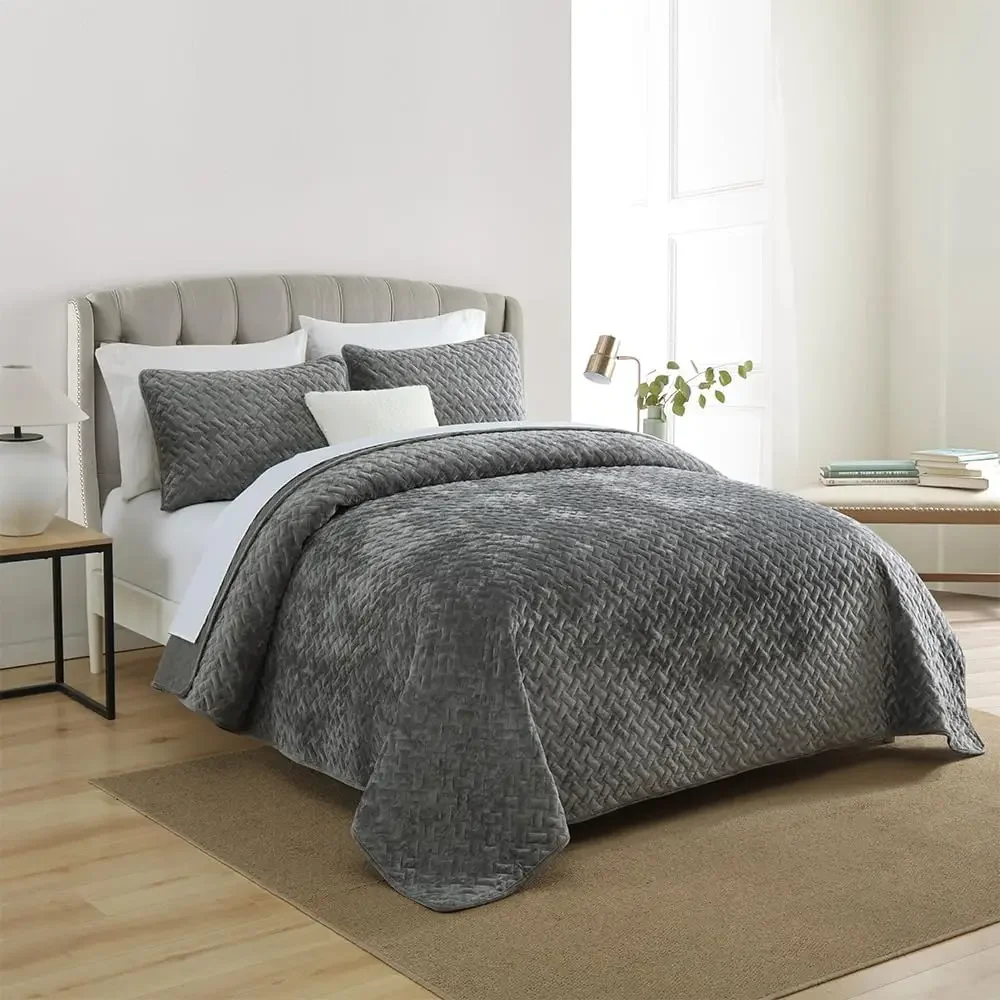 Velvet Bedspread Quilt Coverlet Bedding Sets, Grey, King Size | Luxury Elegant Soft Velvet, Weave Stitching Pattern, Cotton