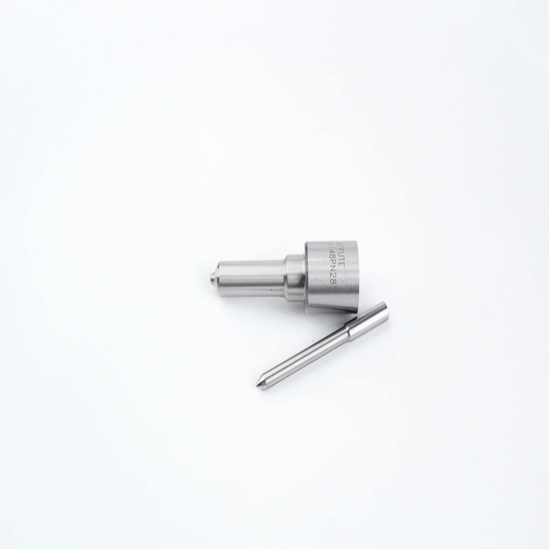 Flat-head white needle nozzle DLLA148PN283 / enqual 105017-2380 / DLLA145PN238 injector engine parts 4JB1-TC