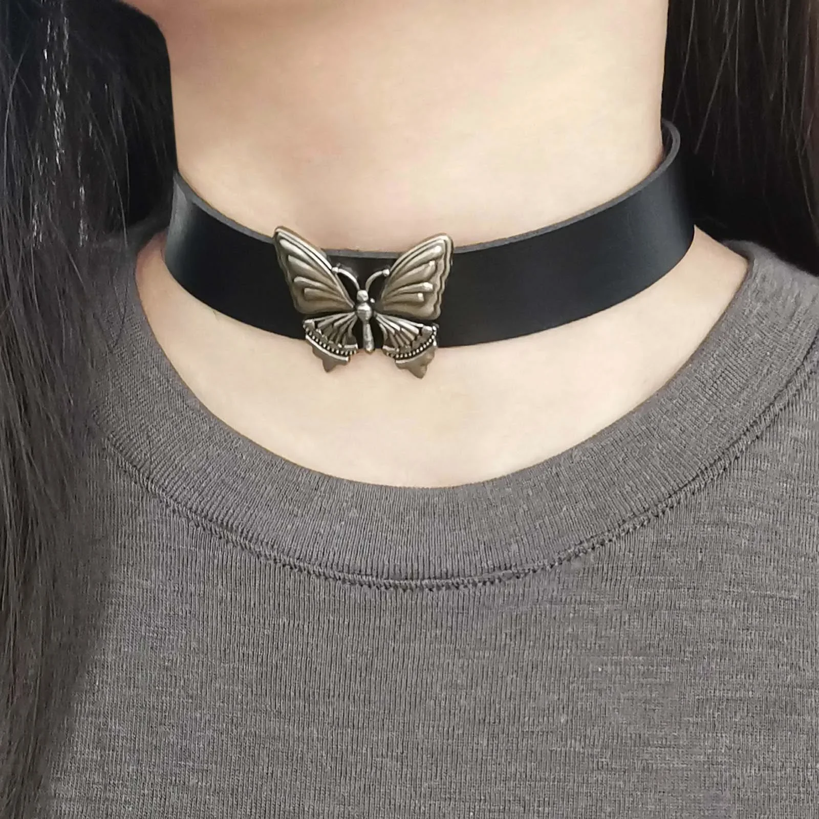 Dark Retro Punk  Individuality Minority Haute chic Hottie Butterfly Neck strap Collarbone necklace Choker Leather collar Pendant