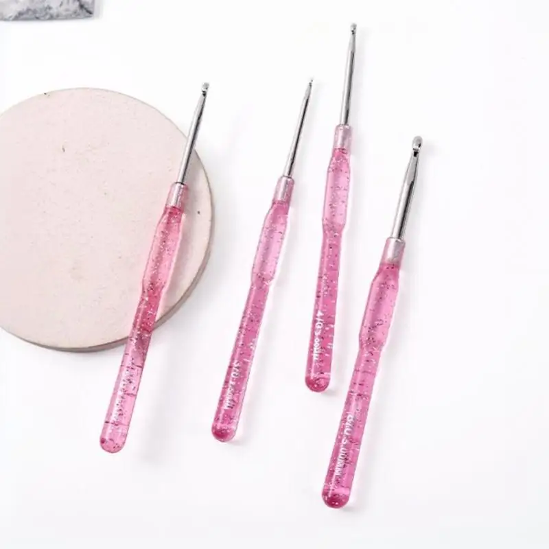 7-teiliges Set aus Aluminium-Häkelnadeln, 2 bis 5 mm, mit farbigen, transparenten Griffen, zum Stricken von Wollwaren, für DIY-Projekte wie Mützen, Schals und Amigurumi-Handarbeiten. – Detail 8
