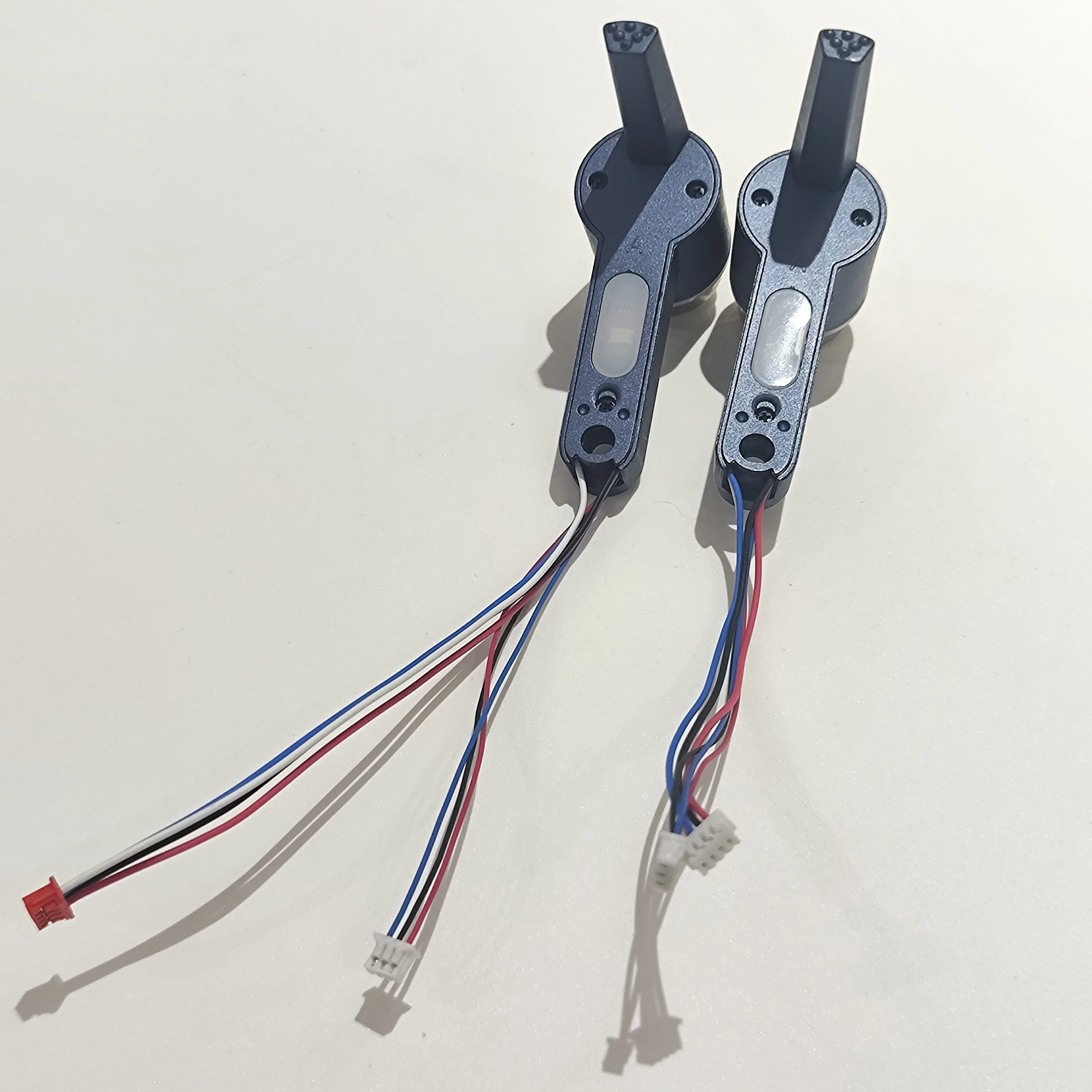 2 uds LSRC XT808 Dron GPS plegable Motor sin escobillas Original brazo trasero delantero A para LSRC-XT808 RC Quadcopter LS-XT808 Kit de brazo de Motor