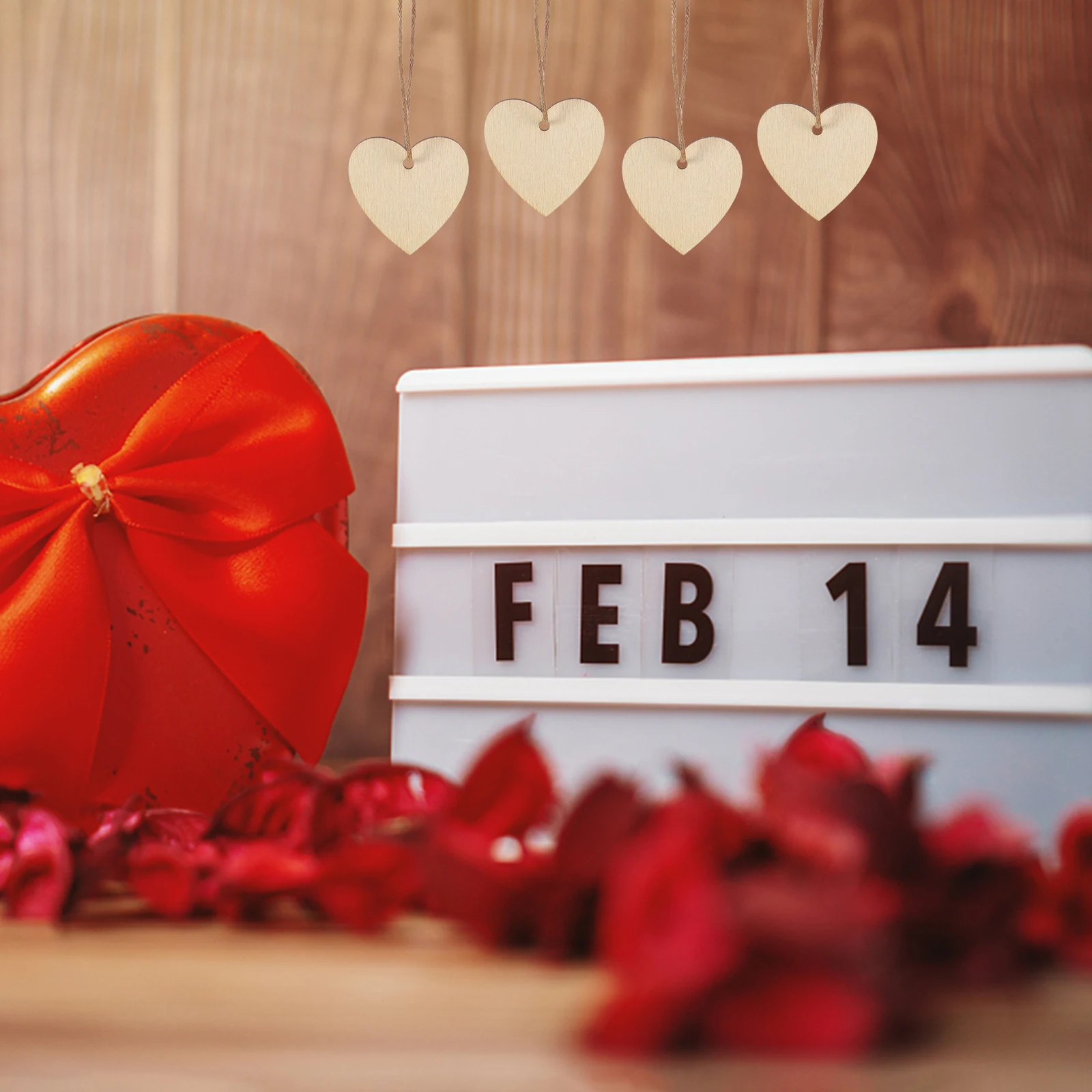 

200pcs Wooden Love Pendant Heart Shape Craft Material Blank Wood Pieces Diy Unfinished Hearts Decor Ornament Valentine Study