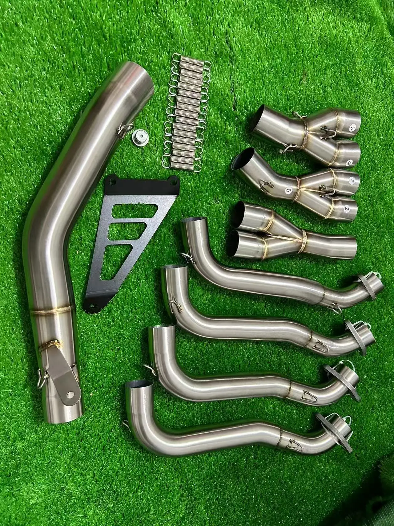 

For GSXR1000 GSXS1000 GSX S1000 GSXR 1000 2017-2023 Motorcycle Exhaust Slip on System Modified Front Connecting Link Pipe！