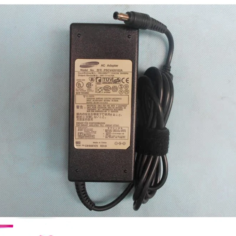 PSCV420102A 19V4.74A For R23 R50 X11 X50 R25 R25e Laptop Power Adapter Transformer