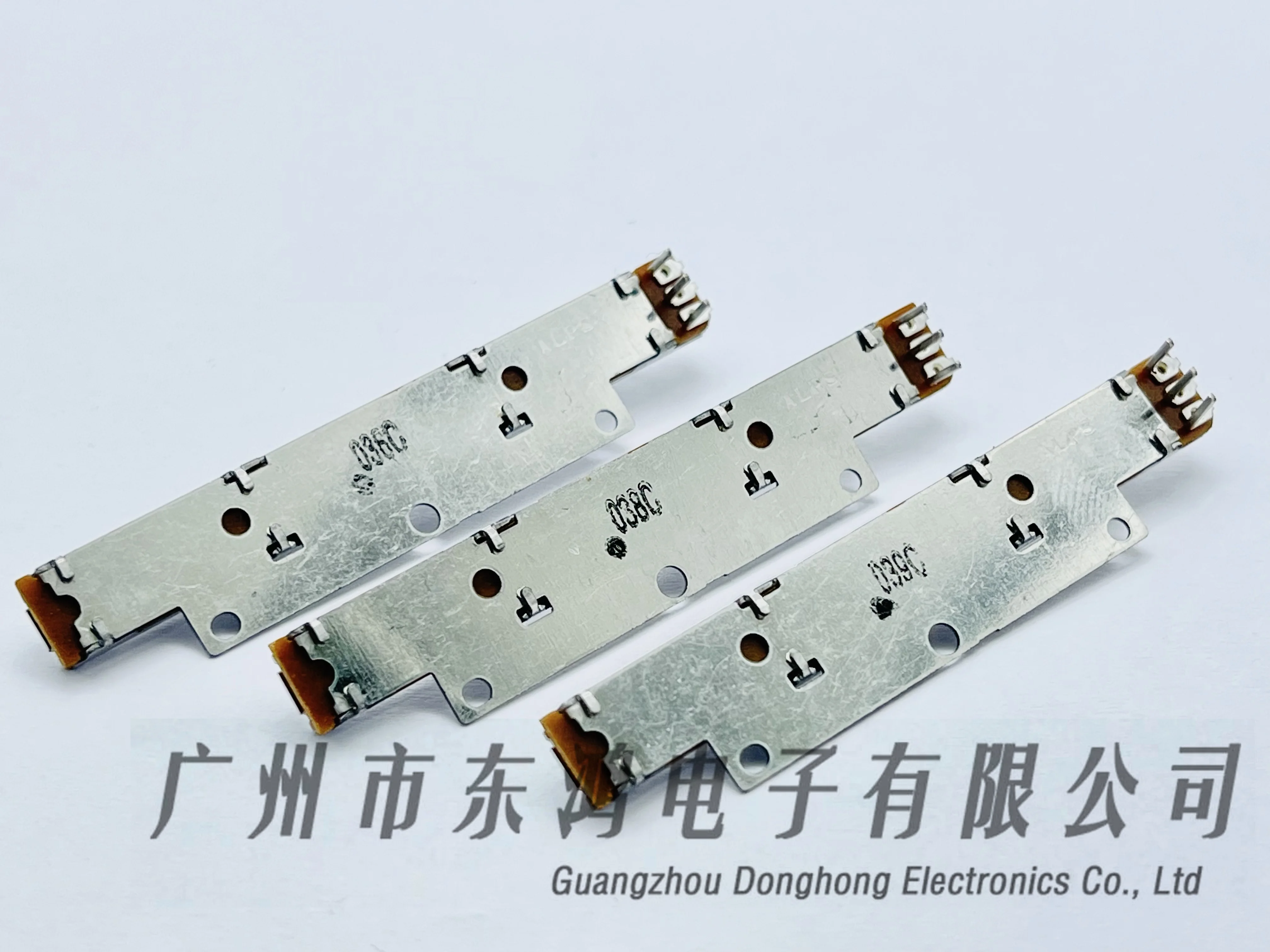 1PCS ALPS Automotive Medical Devices Inductive Position Sensor RDC1047A0F Sliding Stroke 45MM 10K