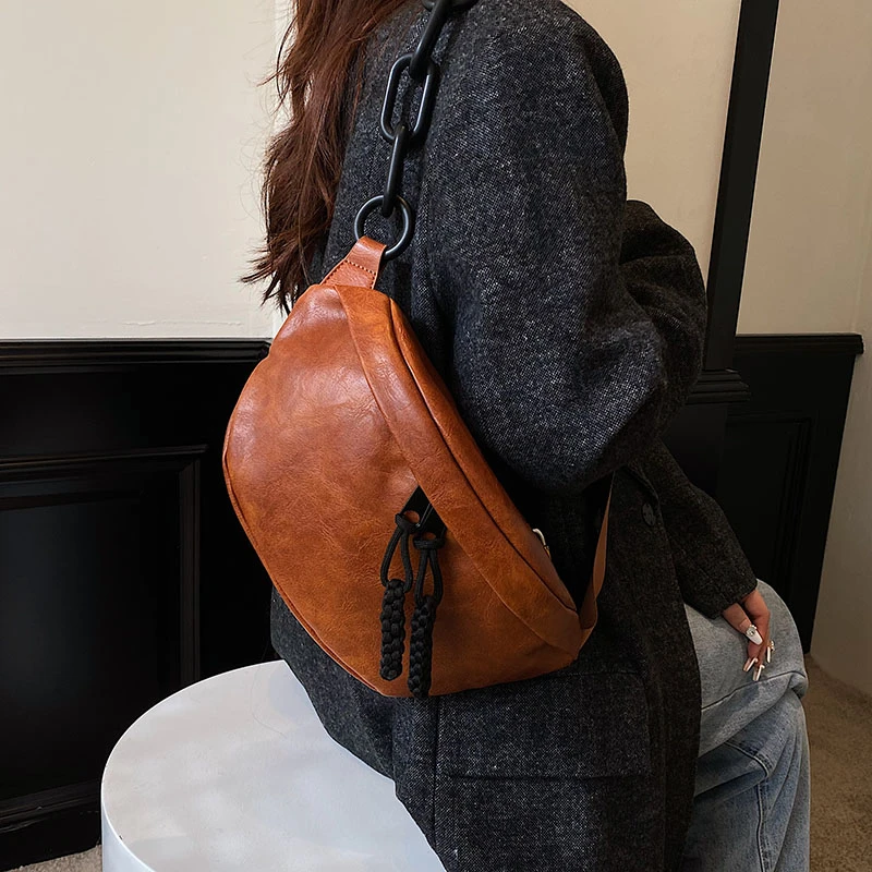 Fashion Brand Woman Chest Bag 2023 Winter New Waist Bag Quality Leather Female Shoulder Bag Designer Luxury Crossbody Chest Pack