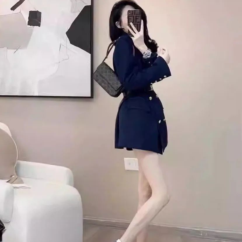 

Early Autumn 2024 New plus Size Women's Faion Slim Fit Suit Dr Design Sensation Retro Waist Cinching Long Sve Dr