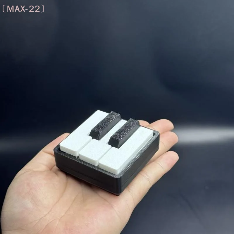 〔MAX-22〕Fun Mini Piano Key Fidget Toy 3D Printed Tactile Click Relax Stress Relief Pendant For Office Daily Carry
