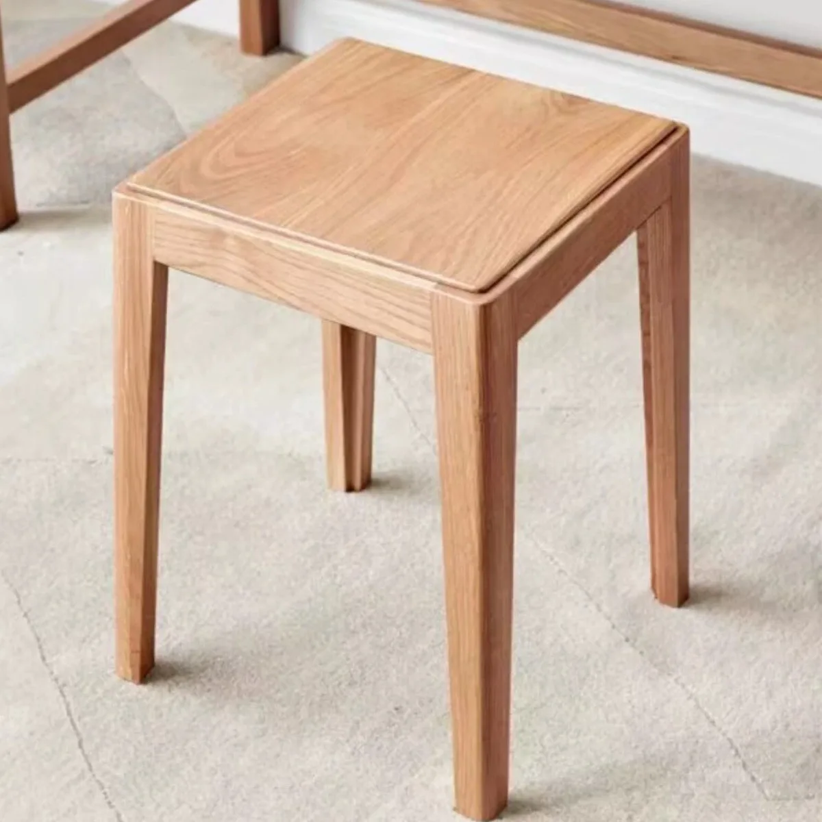 Factory Direct 2026 Sgabello da trucco impilabile in legno massello per soggiorno domestico, sedia da pranzo per camere