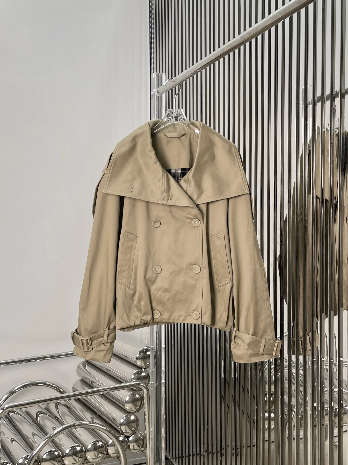 

Ретро-жакет в британском стиле с коротким рукавом, женский, с большим воротником, двубортный, в клетку, универсальный крой