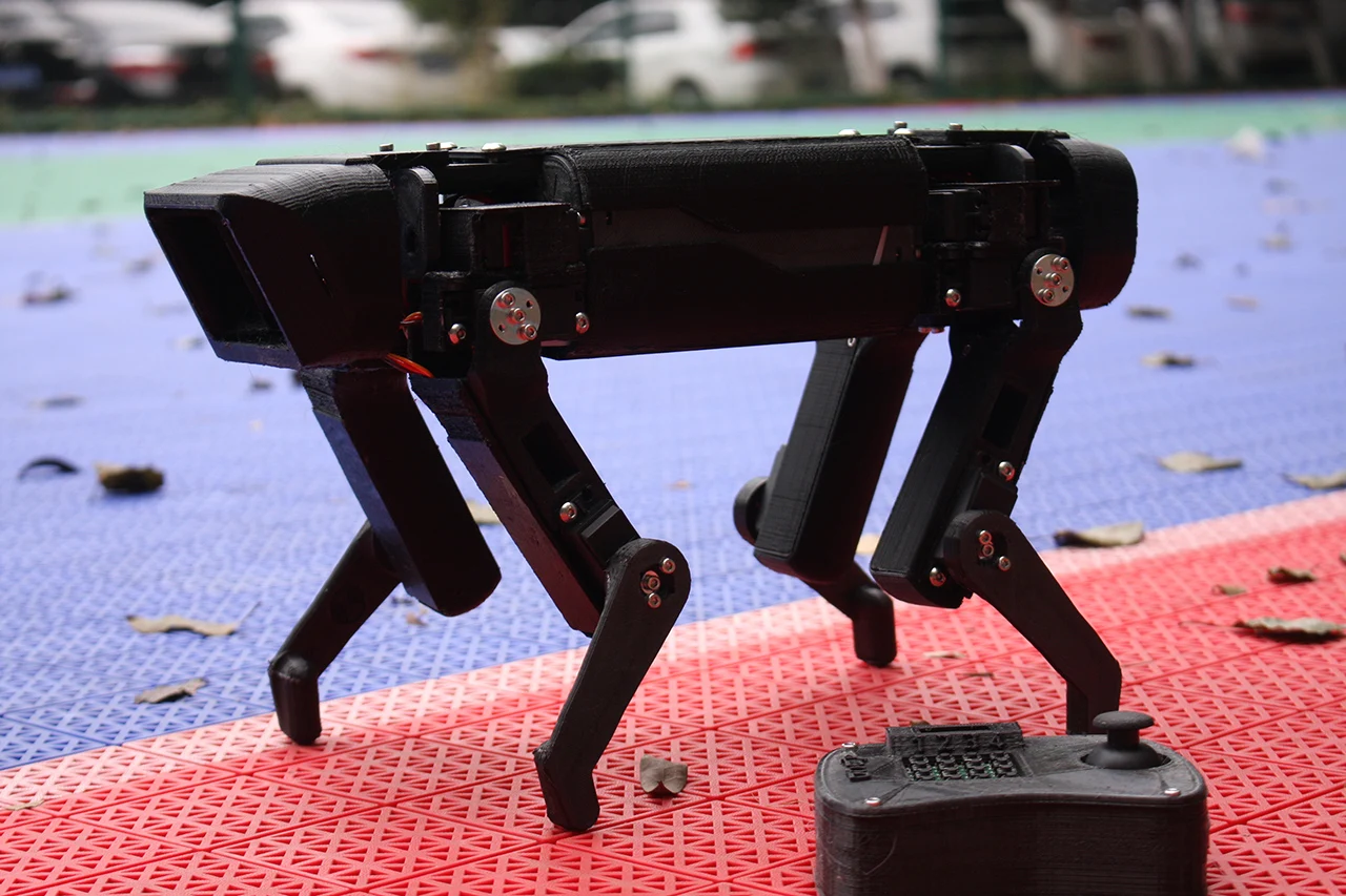 Open source 4-legged ro bot intelligent bionic four-legged ro bot dog arduino programming STEM education