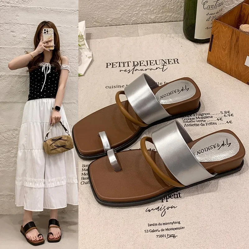 Elastic Soft Sole Summer Slip on Sandals Wear Resistant Design for Bath Time and Regular Casual Outdoor Beach Wandering