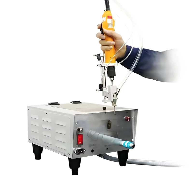 Automatic screw loader with screwdriver tool