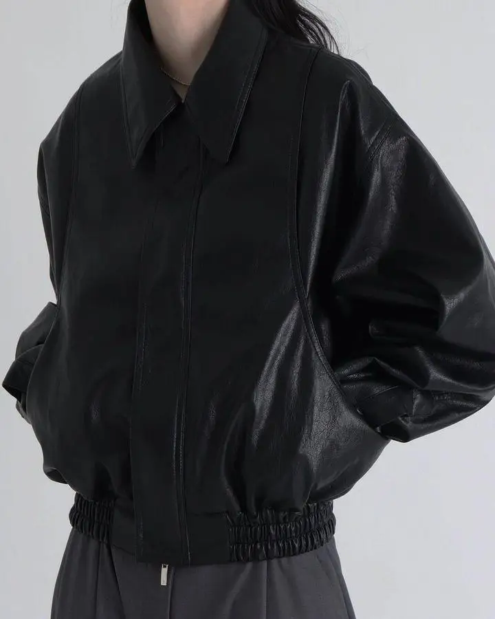 سترة جلدية قصيرة بتصميم كوري محدث الحجم للنساء سترة طيار عتيقة