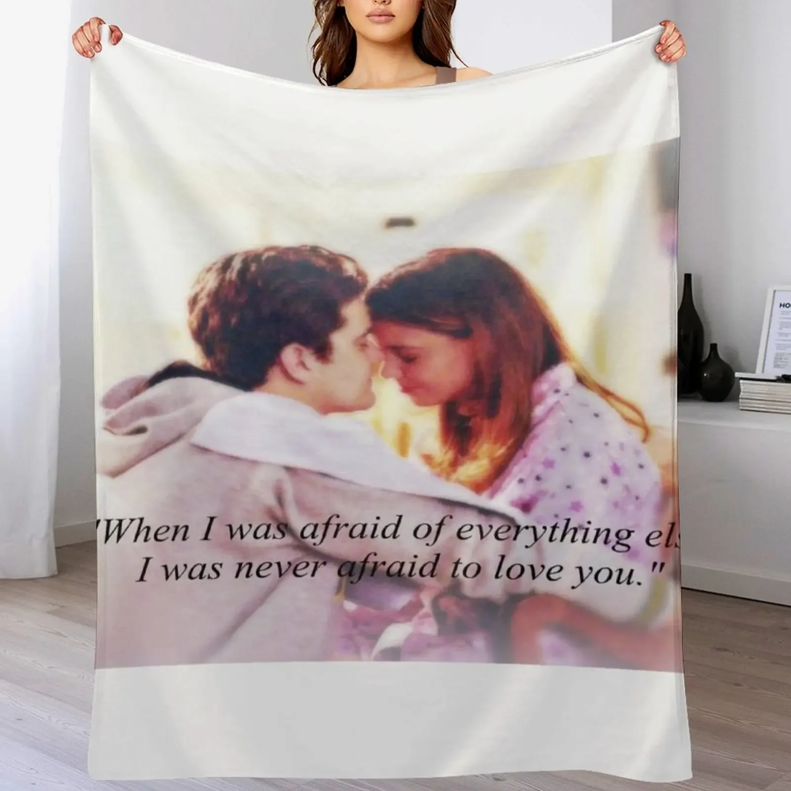 

Dawson's Creek - Pacey and Joey Throw Blanket Travel Size Cozy Blanket for Plane Train