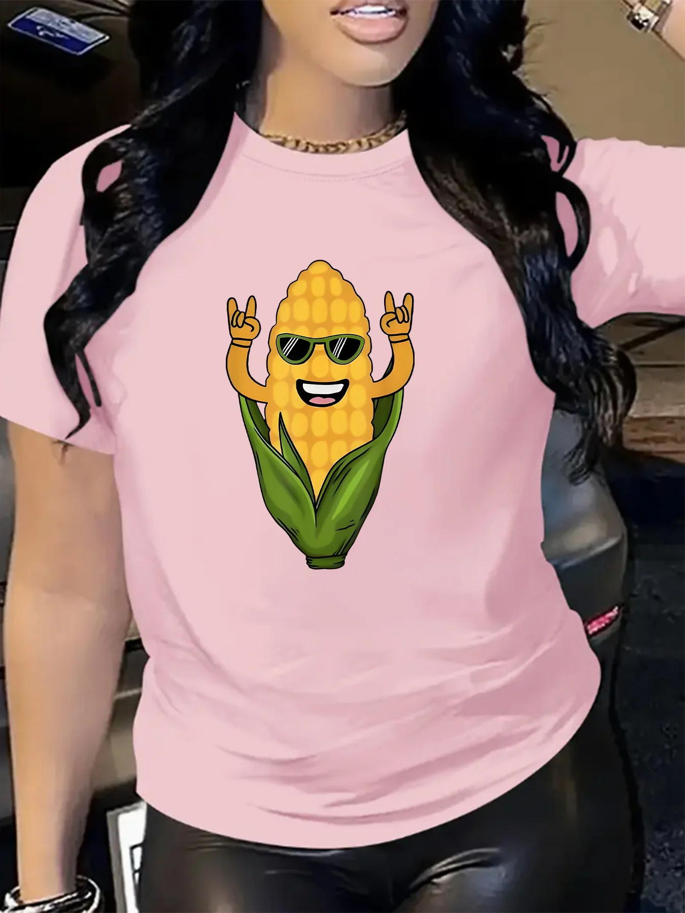 تي شيرت نسائي كاجوال برقبة دائرية بنمط الذرة المرح. بلوزة مريحة بأكمام قصيرة لملابس غير رسمية. تي شيرت يومي. #3