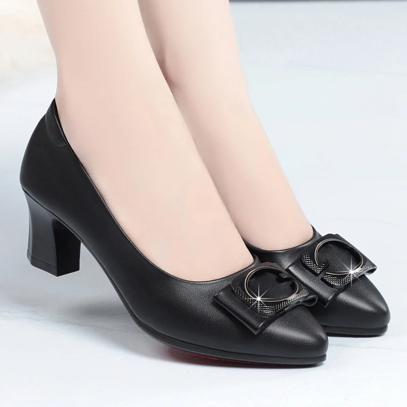 

Spring New Middle-aged Women's Pumps PU Leather Soft Sole Comfortable Non-slip Mid-heel Single Shoes Mother Leather Shoes