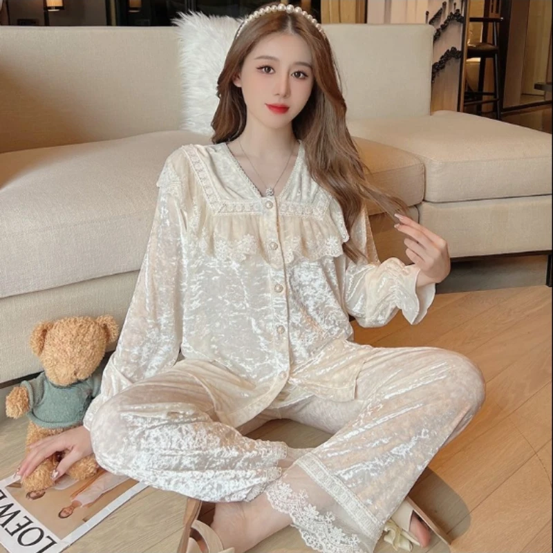 Fragrant Gold Diamond Velvet Plus Fat Lovely Luxury Home Wear 2024 New Nightgown Lady Autumn and Winter Canary Loose  Lace