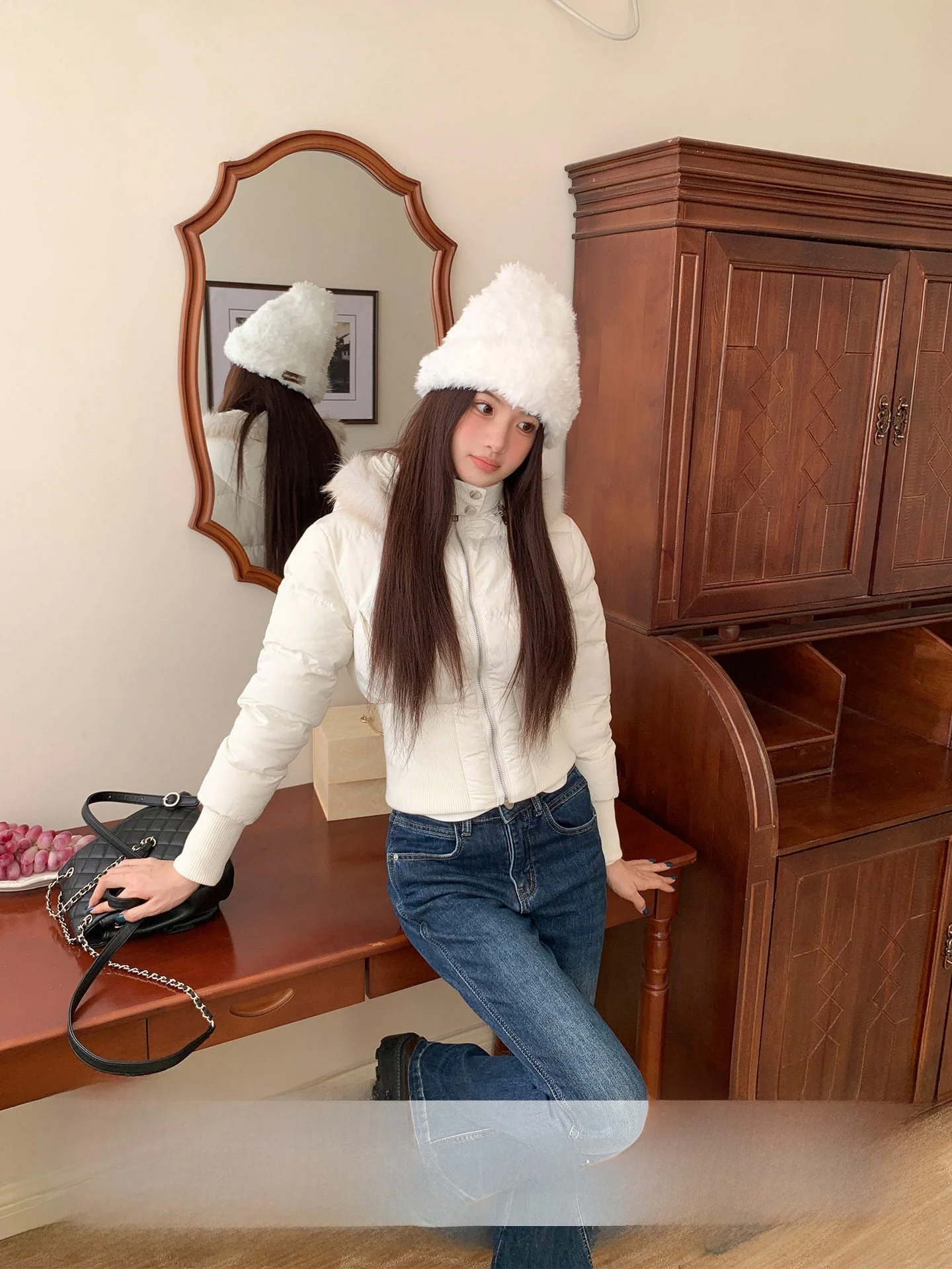 

Американская утепленная хлопковая куртка с капюшоном для женщин, осенне-зимнее теплое приталенное пальто с меховым воротником, однотонное, для повседневной носки