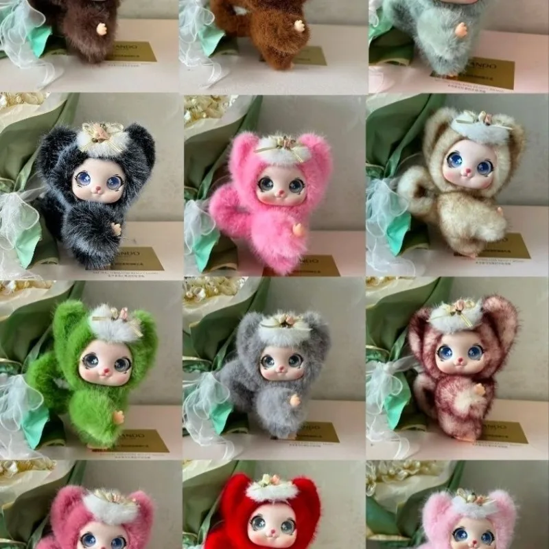 

This Year's New Cute Family Vinyl Doll Pendant Keychain Explosions Doll Plush Pendant Schoolbag Pendant Children's Gifts.