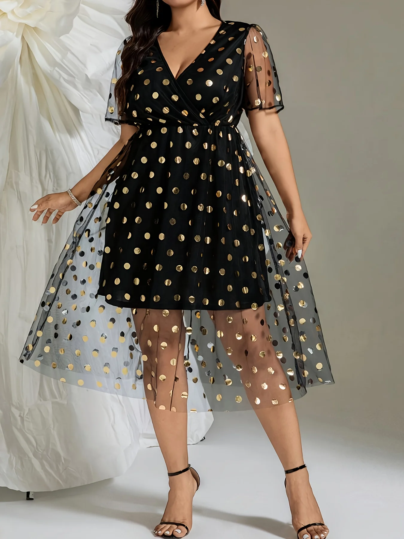 

Женское сетчатое платье больших размеров в золотой горошек с v-образным вырезом и короткими рукавами, вечернее платье