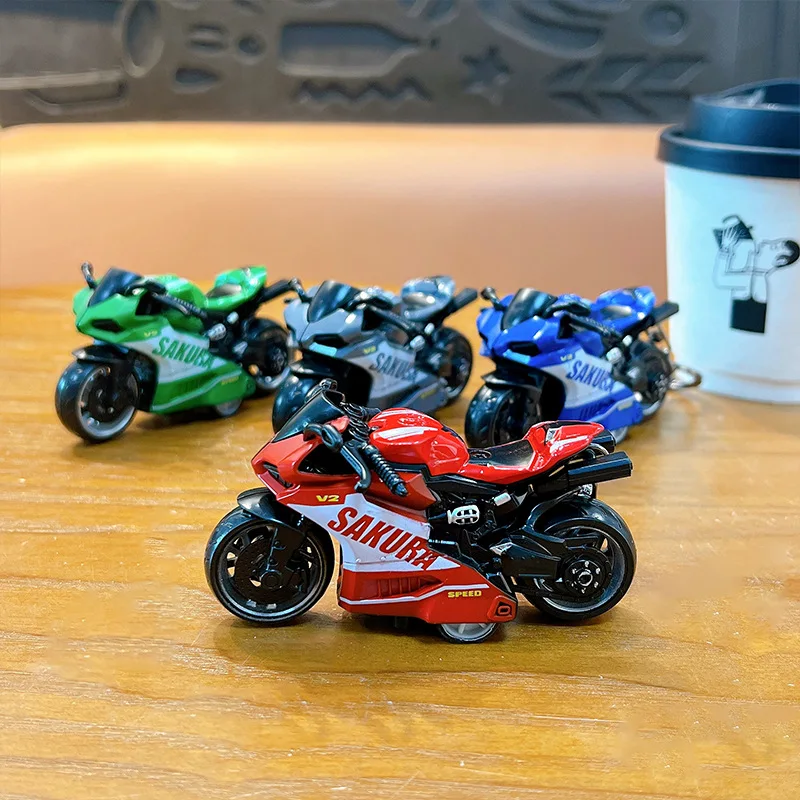 Lega creativa tirare indietro auto moto portachiavi ciondolo divertente antistress giocattolo per studenti ciondolo borsa per moto cool regalo per bambini