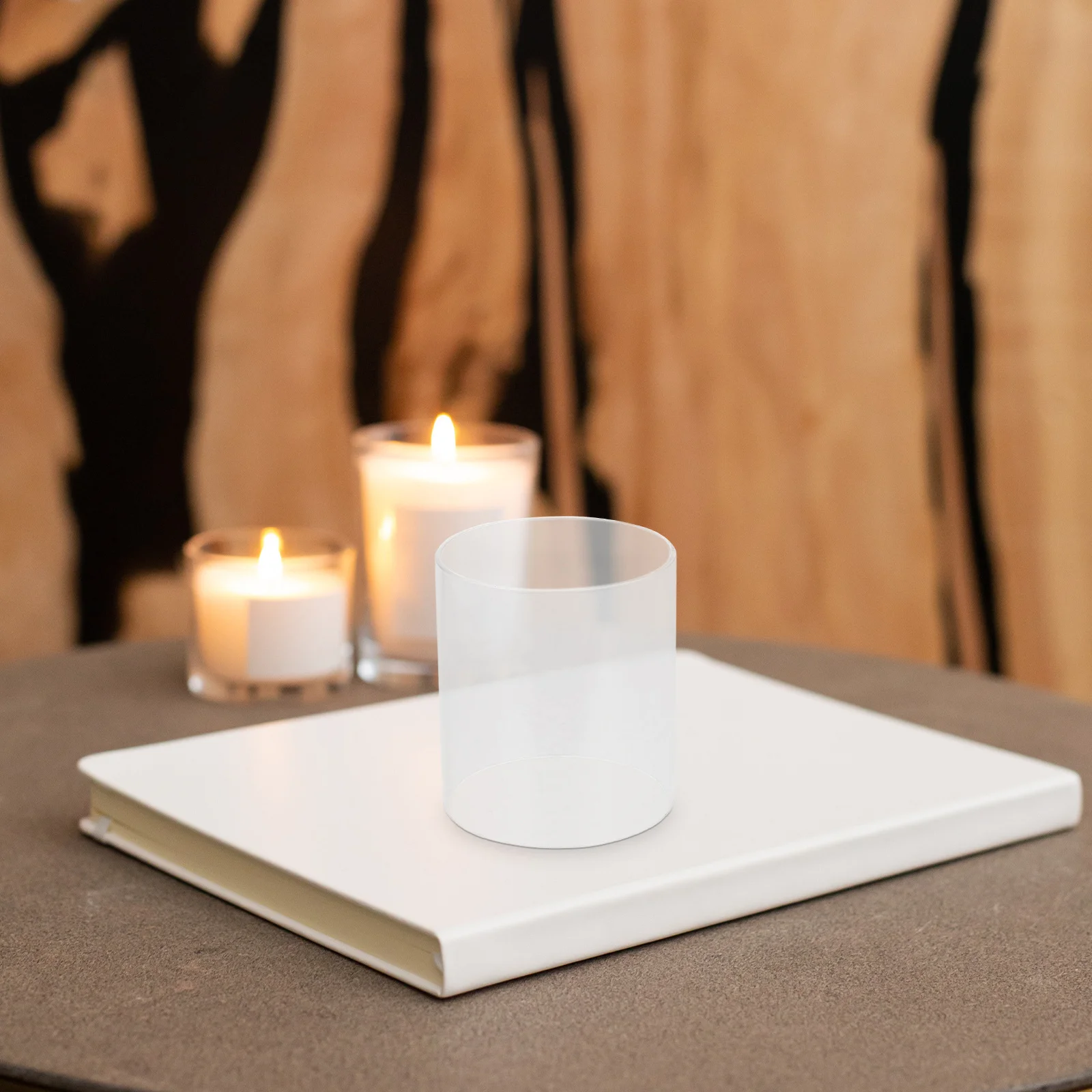 

2Pcs Glass Covers Clear Transparent Decorative Cloche for Home Office Romantic Warm Atmosphere Holders