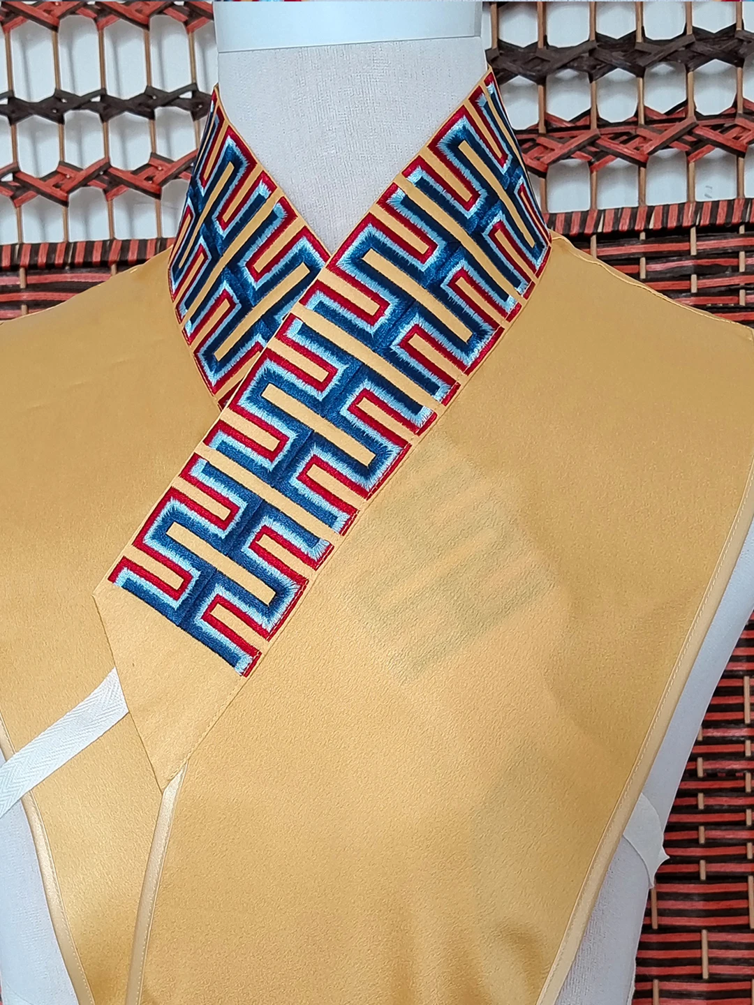 embroidered-hanfu-yilei-collar-round-neck-robe-for-men-casual-style-summer-2026-fabric-fake-collar-inner-wear-neck-protection