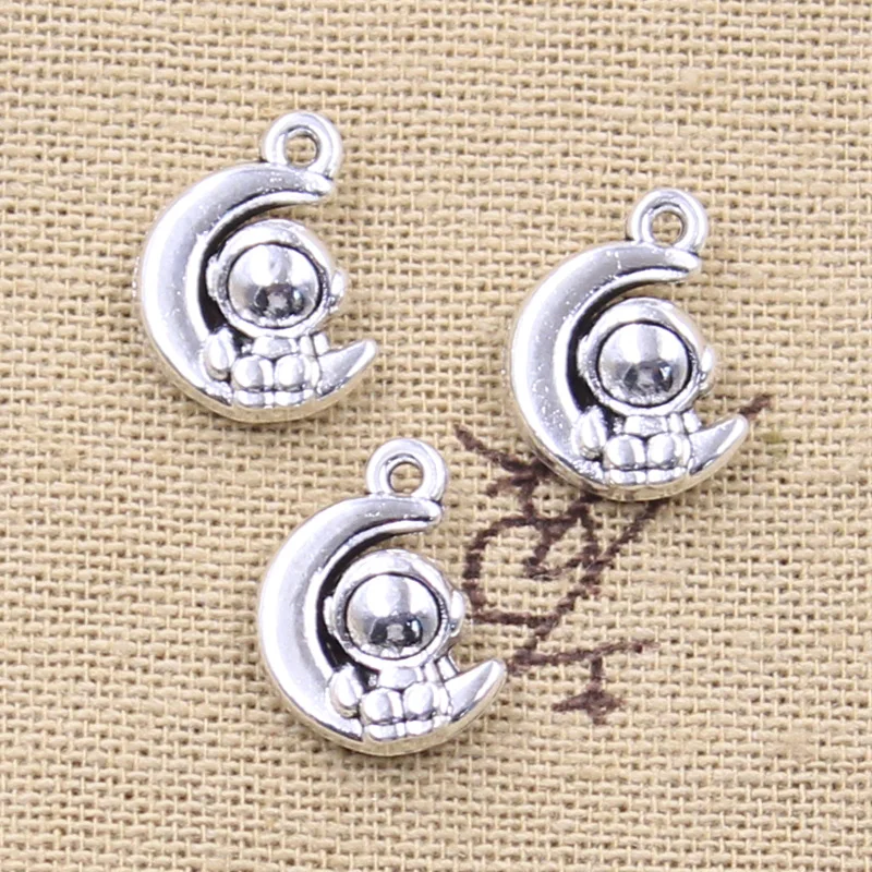 10pcs Charms Moon Space Man Universe Astronaut 15x11x5mm Antique Silver Color Pendants DIY Making Handmade Tibetan Findings