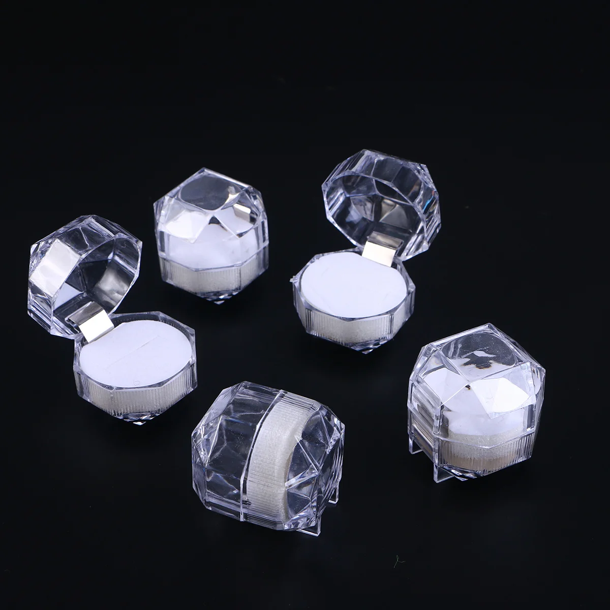 

20 шт. акриловый футляр для ювелирных изделий, небольшой, легкий, модный дизайн, многофункциональное хранилище для колец, серег, брошей, монет, черный