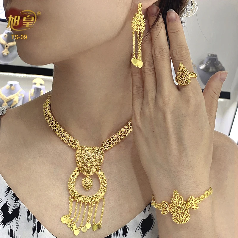 Dubai Gold Color Jewelry Sets for Women Exquisite Necklace Earrings Tassels Party Banquet Gift Designed Arabic Charm Choker Set