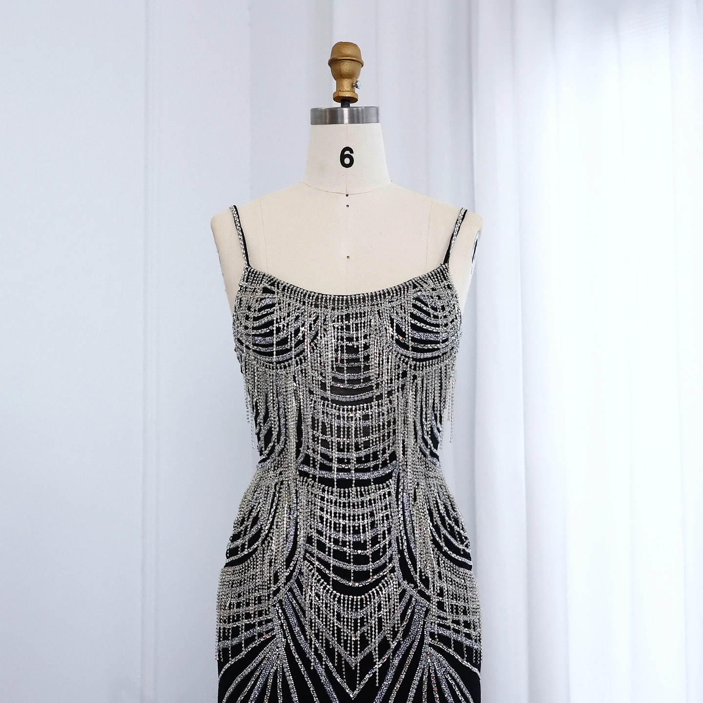 Sharon Said Luxuriöses Champagner-Abendkleid mit Spaghettiträgern, Perlenbesetztes Meerjungfrauenkleid, bodenlang, für formelle Anlässe und Partys, SS029, maßgeschneidert – Detail 11