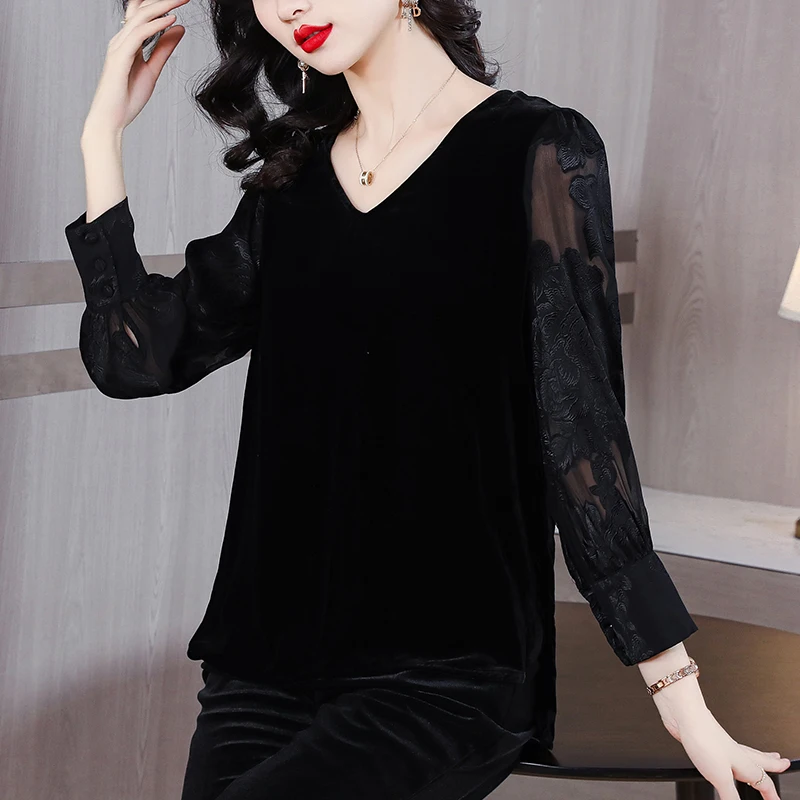 

2023 Autumn and Winter New Long sleeved Shirt Women's Silk Velvet Flower Print Temperament V-neck Top Mesh Splice Slim T-shirt