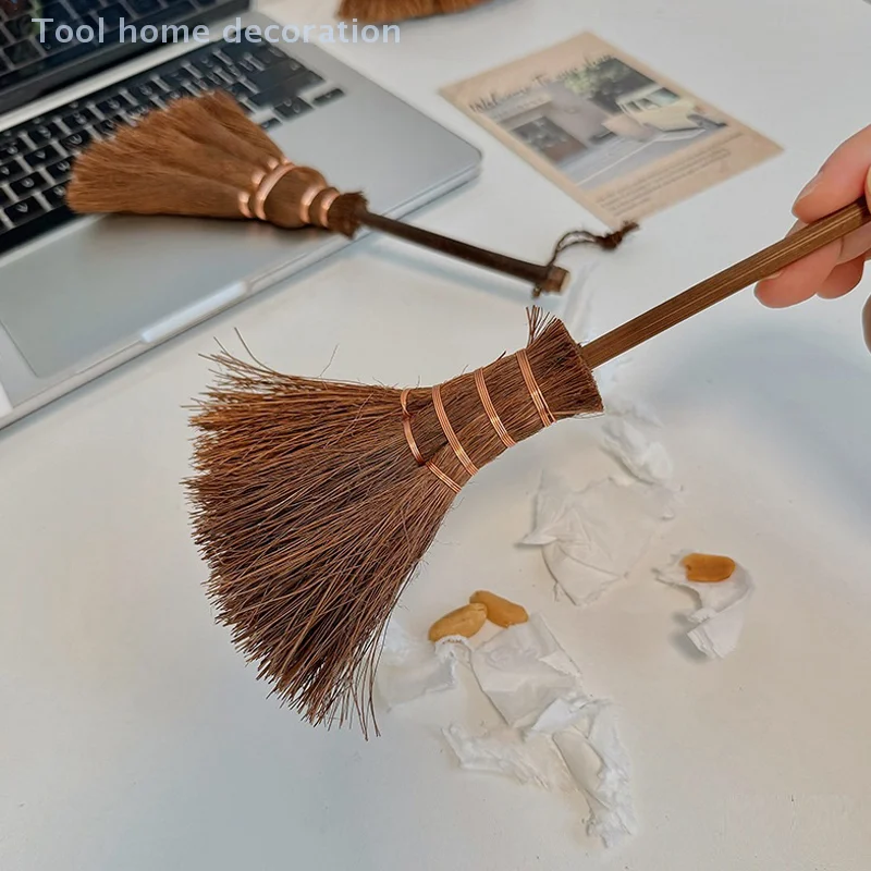Sapu Desktop Kreatif Sederhana Rumah Tangga Mini Serbaguna Pembersih Sapu Kecil Sikat Celah Jendela Sikat Bulu Telapak Tangan Antik