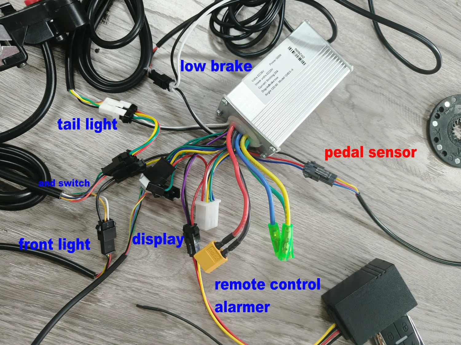 Display 124+Controller+BRAKE LEVER+PEDAL SENSOR+FRONT LIGHT+TAIL LIGHT + HORN SWITCH+Remote Control Key BICYCLE DIY KIT