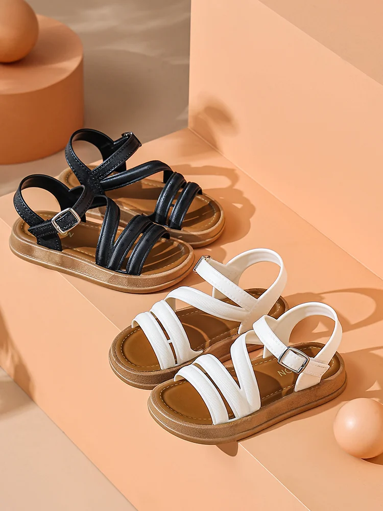 

Children's Sandals Are Simple, Elegant, Fashionable, Light and Soft Girls Go Out to Travel and Commute in Summer.