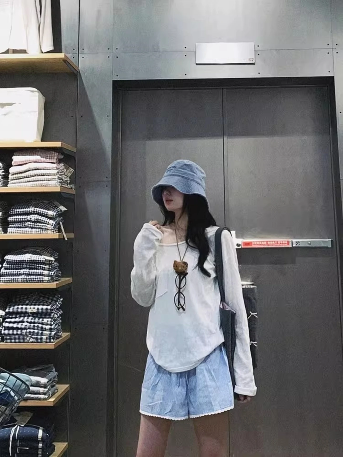 Niebieskie, w paski, koronkowe spodnie damskie na lato, luźny krój, szerokie nogawki, wysoki stan, długość ort, inny materiał 00