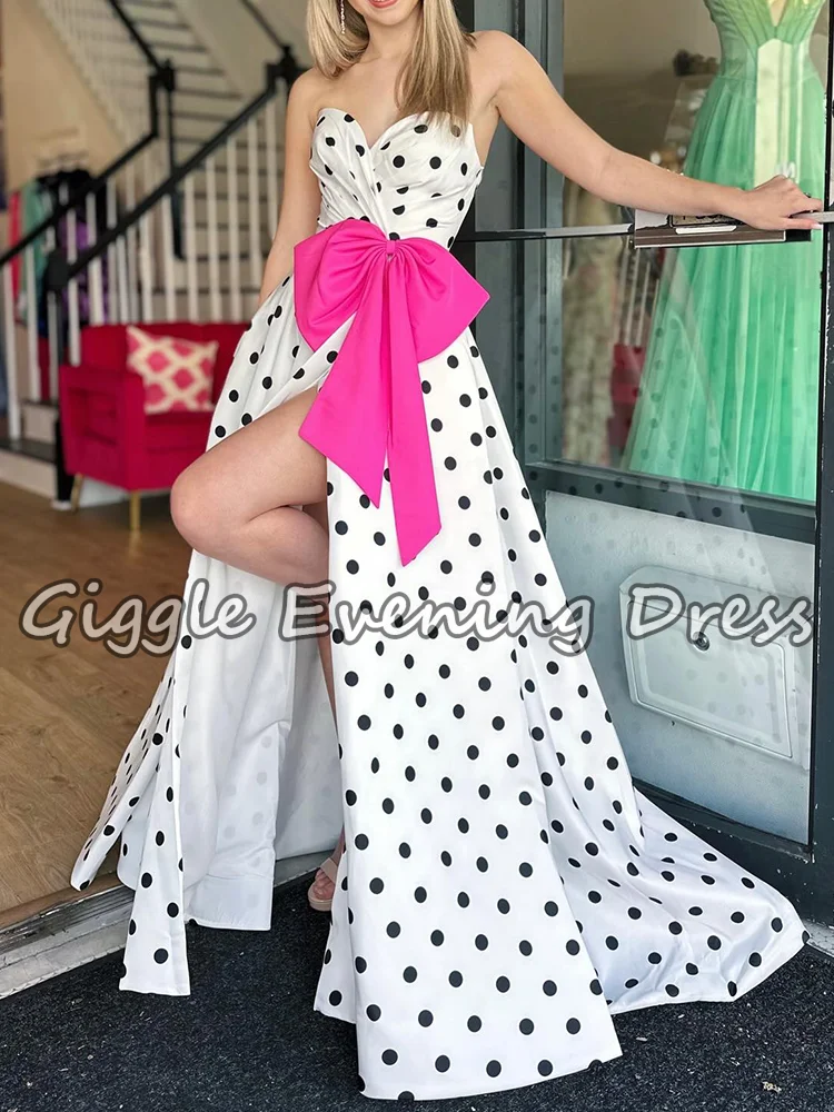 ギグルホワイトブラックポルカドットボールガウンストラップレスハイスリットイブニングドレスピンクボウエレガントラグジュアリープロムパーティードレスカスタマイズ