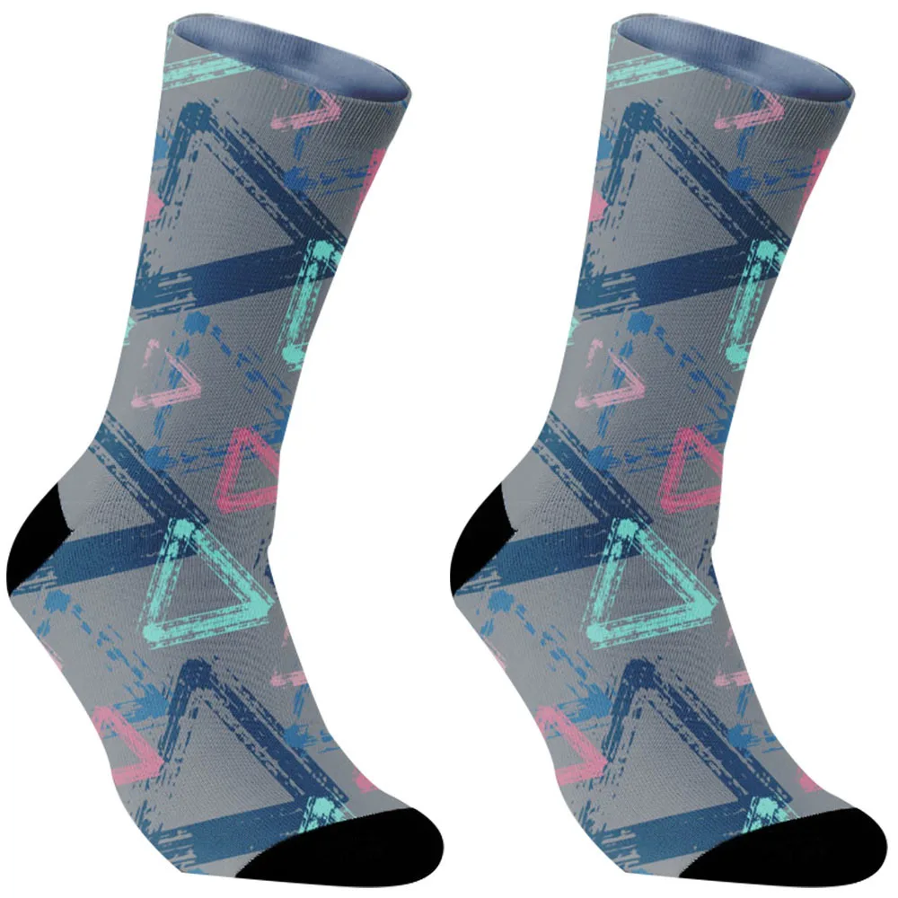 

2025 New Combed cotton breathable mesh, quick drying without stuffiness, versatile spray painted socks for commuting.