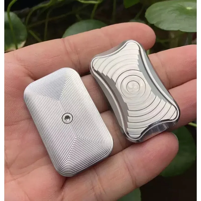 Anodized Metal  Push Card Infinite Stroke Fidget  Stress‑Relief Hand Play Toy for Daily Entertainment Use