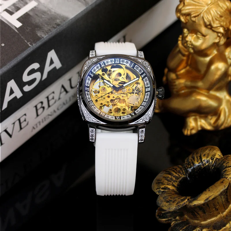

A men's white tape vintage-style casual finely engraved flywheel fully automatic mechanical watch