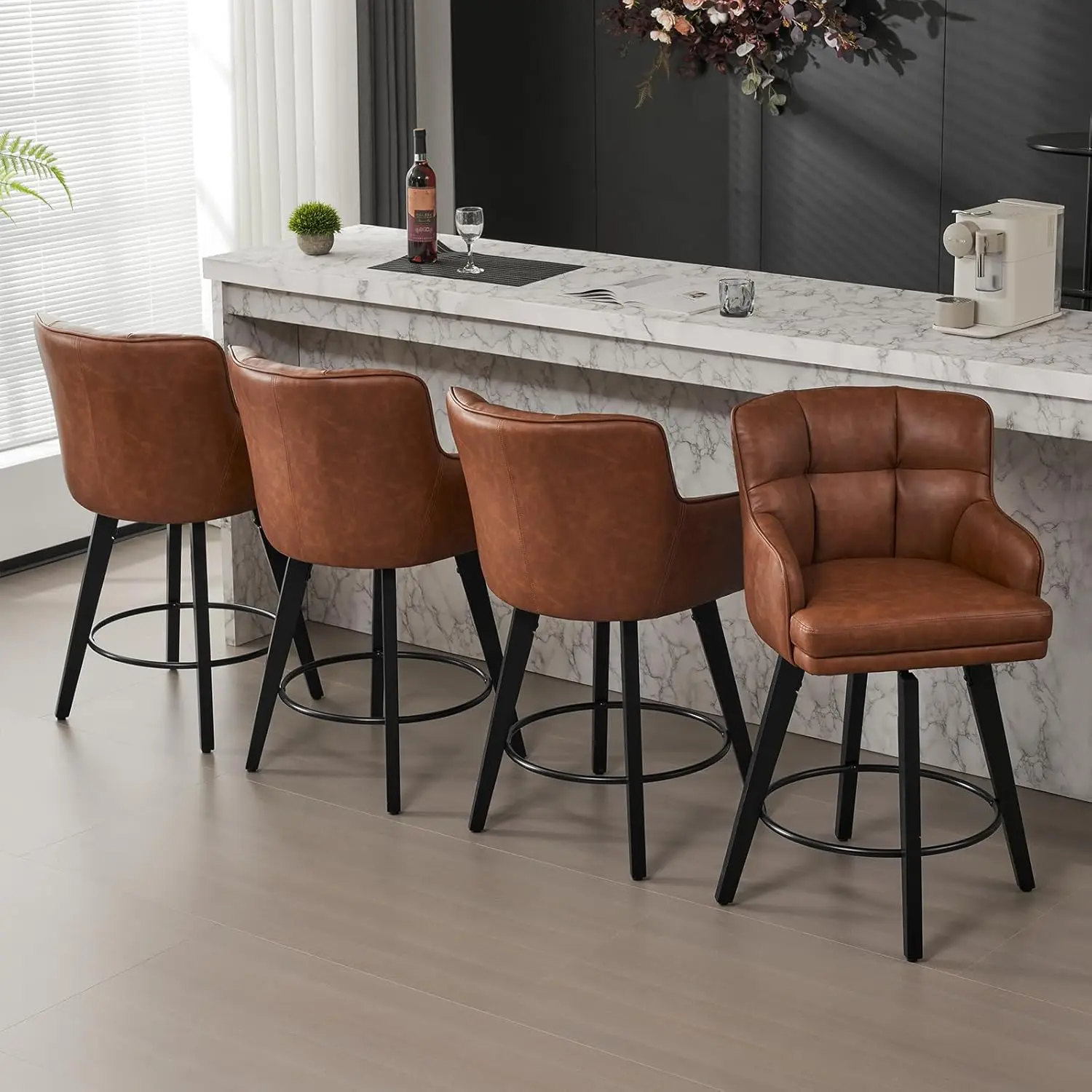 Bar Stools Set com Costas, 360 ° Giratória, Contra Altura, Pernas de Madeira Maciça, Brown Bar Stool, Modern Kitchen Island Cadeiras, 26 polegadas, Conjunto de 4