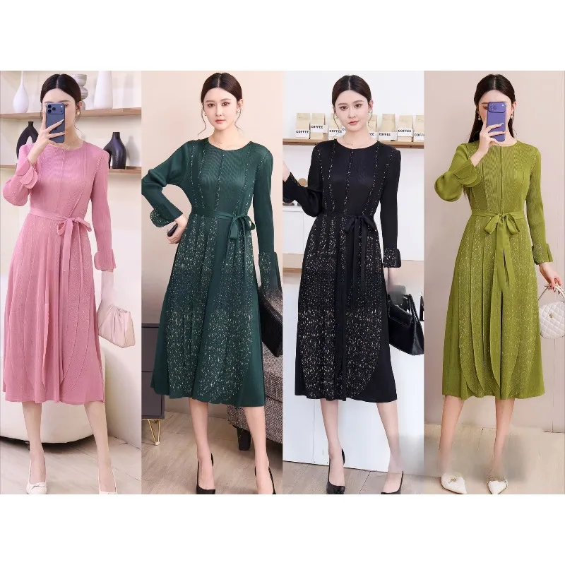 

Miyake Pleated 2025 Autumn and Winter New Solid Colour Petal Hot Gold Dress Fashion Pleated Elegant Temperament Skirt Pleated