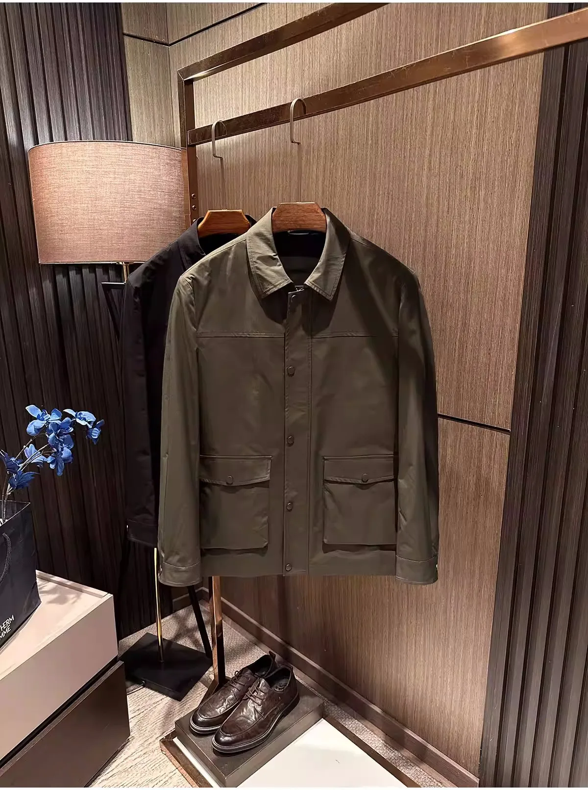 

Spring new men's versatile solid color high-end lapel jacket
