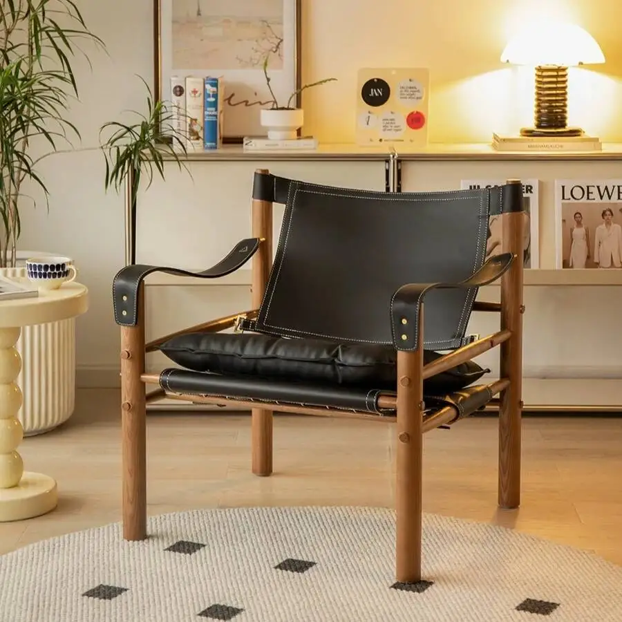Nordischer Raumdekor, Luxuriöser Wohnzimmer-Designerstuhl, Kreativer Retro-Massivholz-Freizeitstuhl für Zuhause
