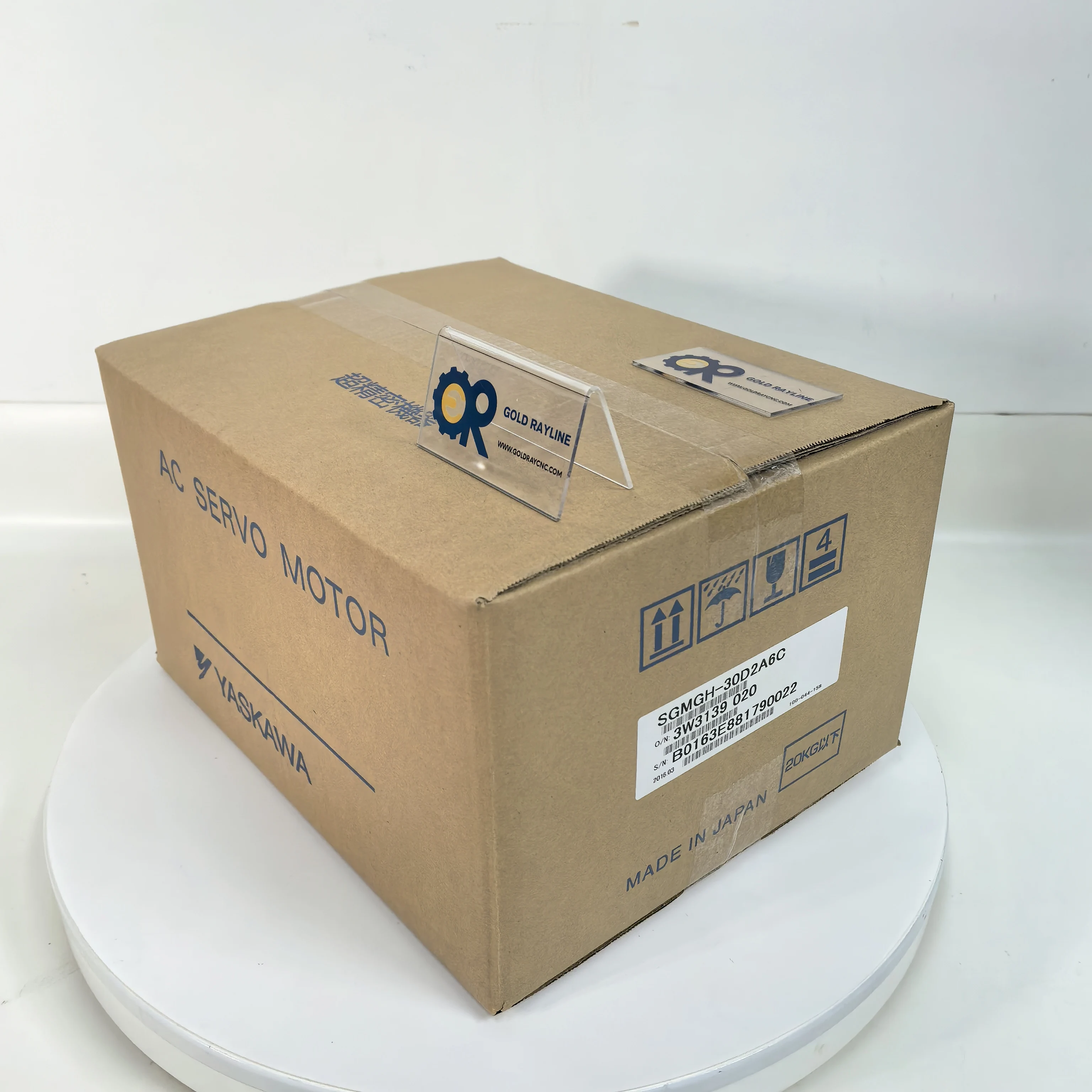 New In Box SGMGH-30D2A6C Yaskawa Servo Motor 1 Year Warranty