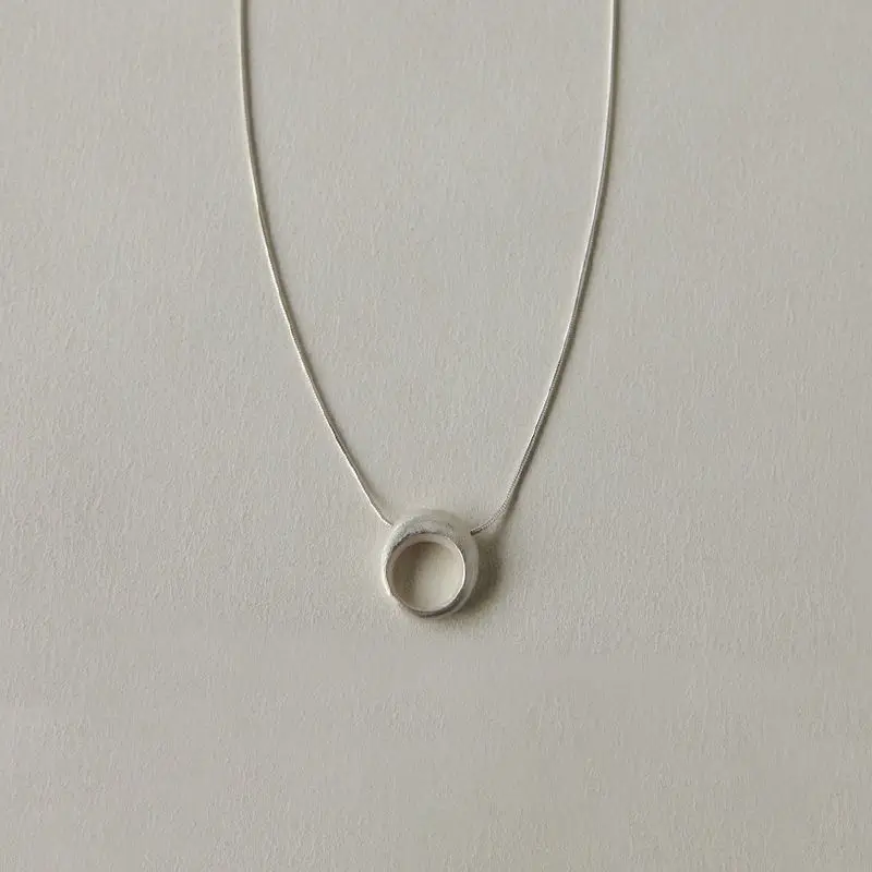 Trendy silver 925 Fashion circular ring Pendant Necklaces for women High Grade Matte Texture Clavicle Chain Daily Jewelry Gifts