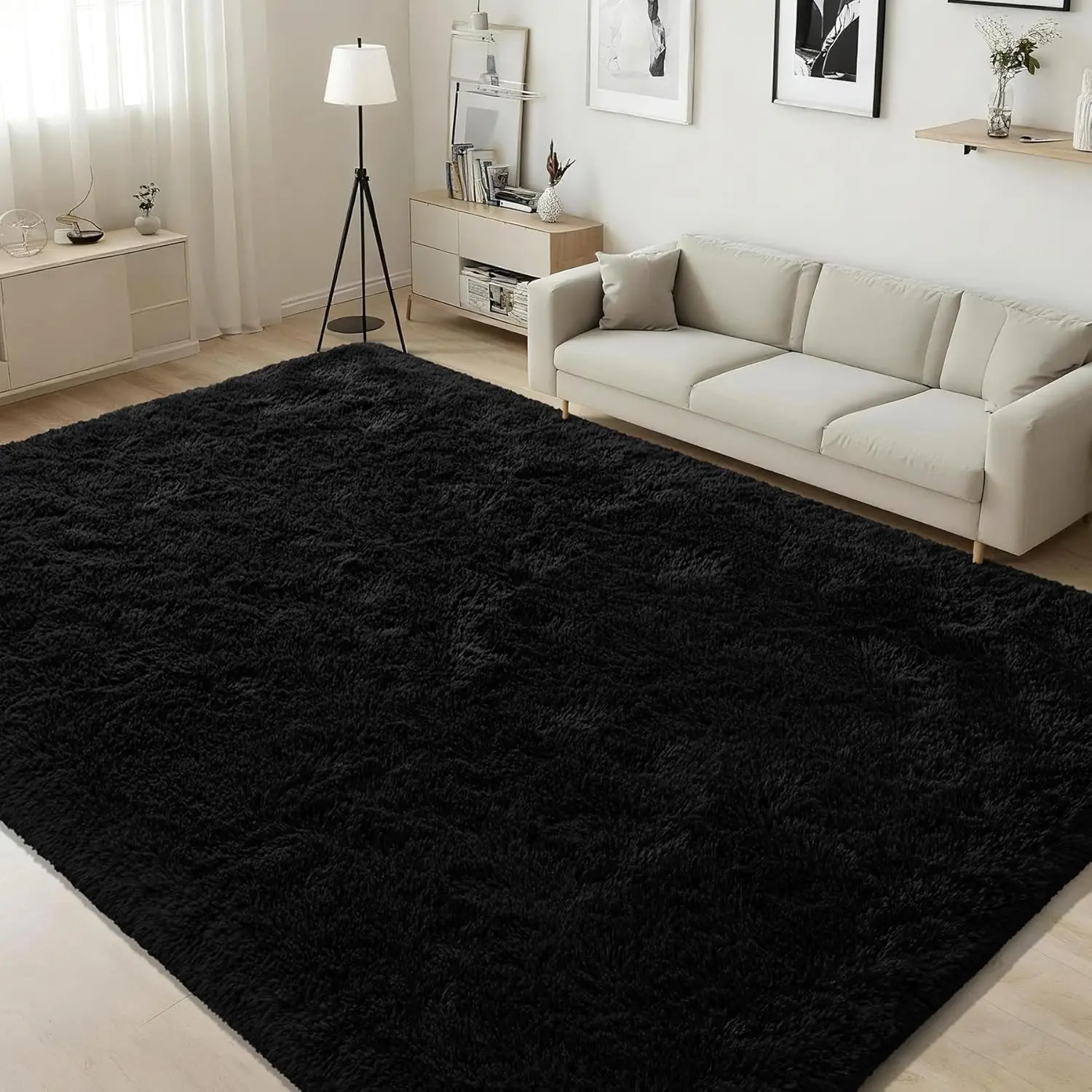 

ISEAU Black Shaggy Rug 4x6 ft, Super Soft Fluffy Area Rug for Bedroom Living Room, Fuzzy Comfy Carpet for Kids Boys Room Decor
